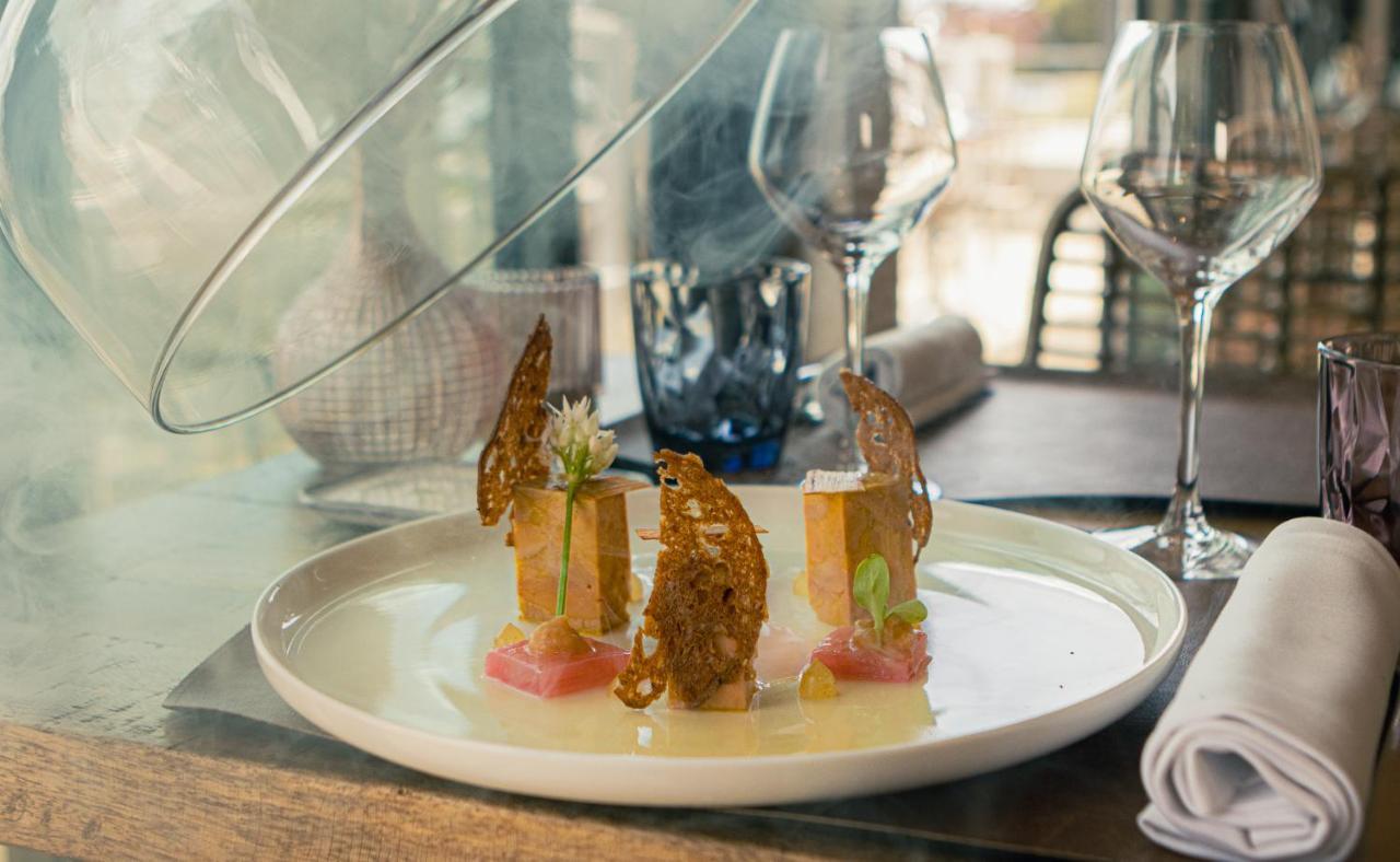 Hotel Restaurant Le Grand Large - Face A La Plage - Ile De Re 리베도플라줴 외부 사진